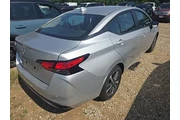$17982 : Nissan Versa 2025 SV 4dr Sed thumbnail