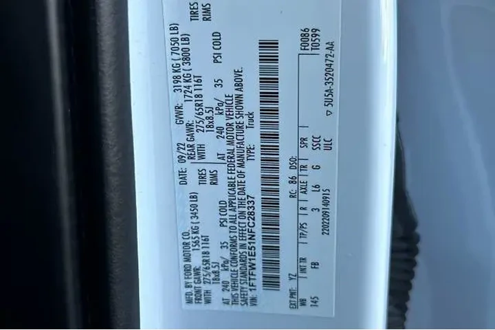 $39888 : Ford F-150 2022 4x4 XLT 4dr image 2