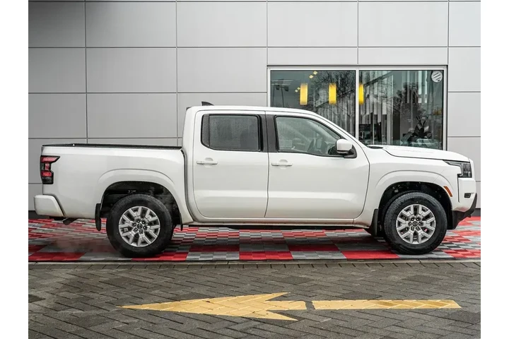 $25788 : Nissan Frontier 2022 4x4 SV image 6