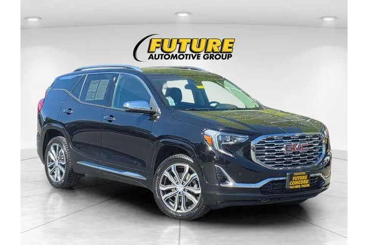 $21788 : GMC Terrain 2019 4x4 Denali image 1