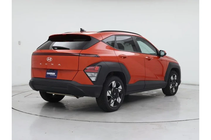 $18998 : Hyundai KONA 2024 SEL 4dr Cr image 8