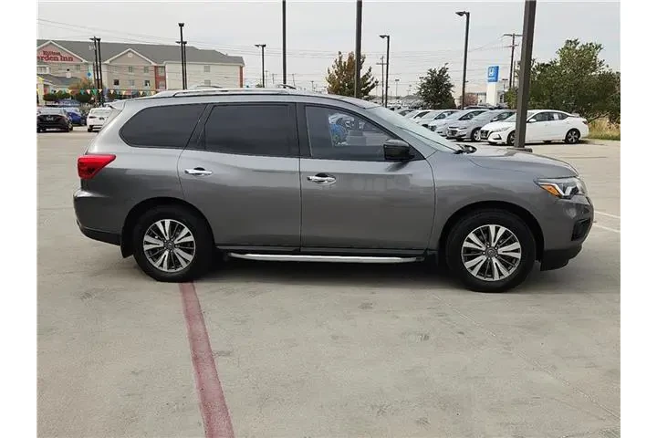 $19750 : Nissan Pathfinder 2020 SV 4d image 5