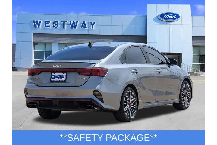 $17295 : Kia Forte 2022 GT 4dr Sedan image 3