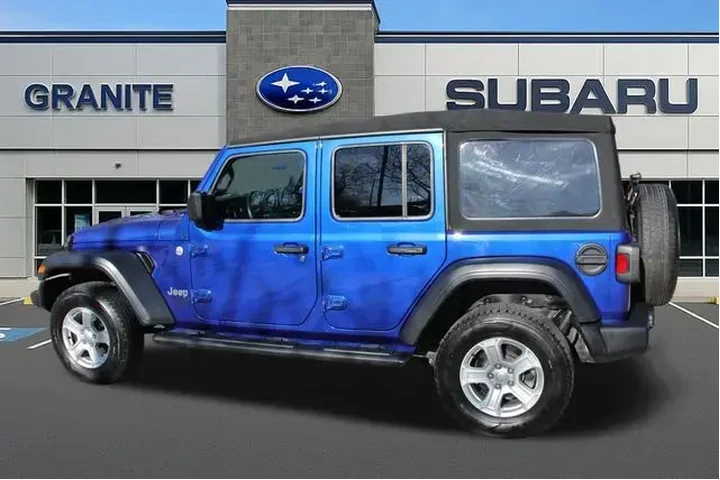 $24990 : Jeep Wrangler Unlimited 2020 image 10