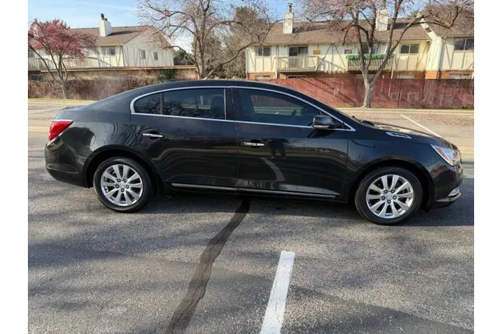 $8256 : 2015 LaCrosse Leather image 9