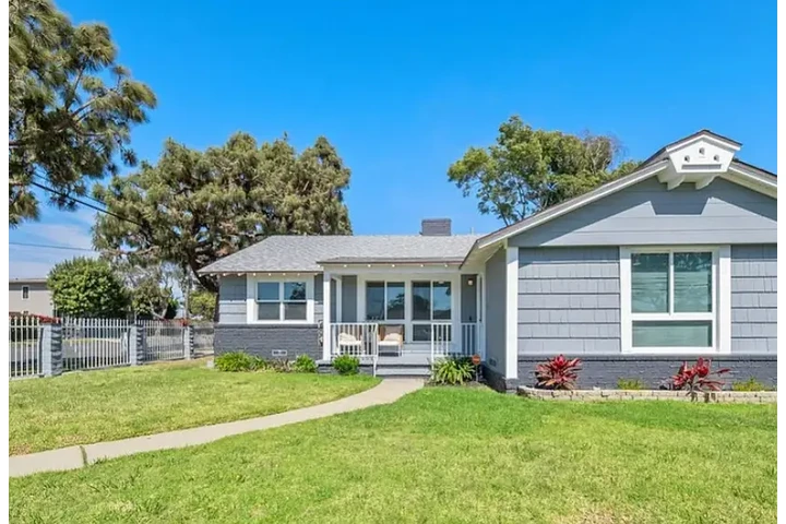 $1799 : S 10th Ave, Inglewood, CA 903 image 1