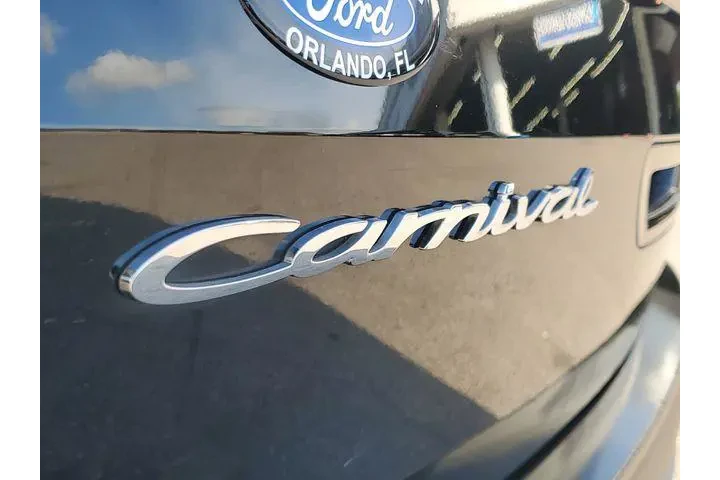 $24622 : Kia Carnival 2022 LX 4dr Min image 7