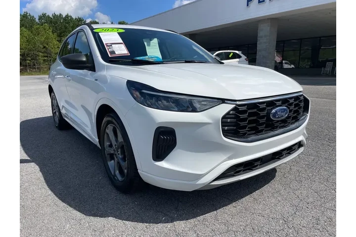 $19291 : Ford Escape 2023 ST-Line 4dr image 2