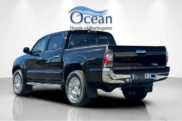 $23491 : Toyota Tacoma 2013 4x2 PreRu image 6