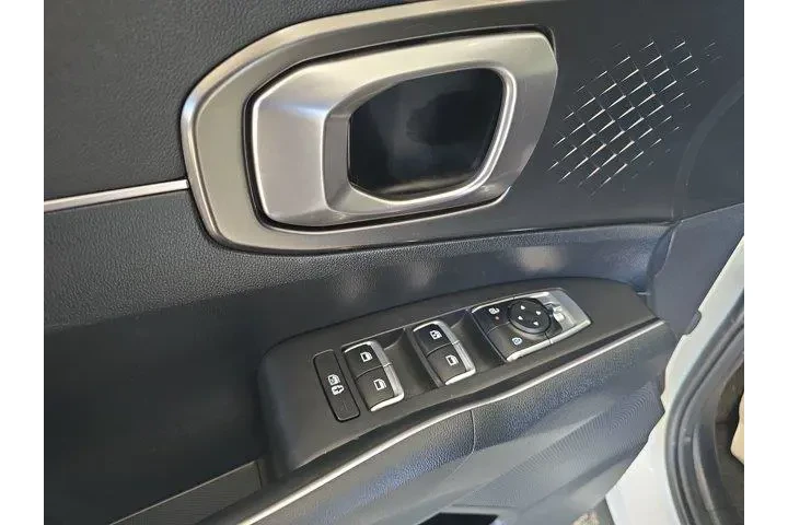 $34299 : Kia Sorento Hybrid 2025 AWD image 6