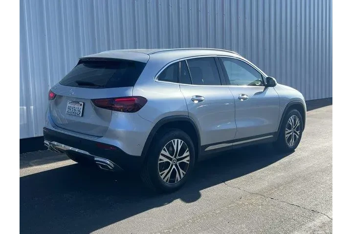 $37994 : Mercedes-Benz GLA 2025 GLA 2 image 6