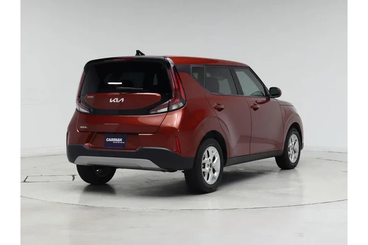 $18998 : Kia Soul 2024 LX 4dr Crossov image 8