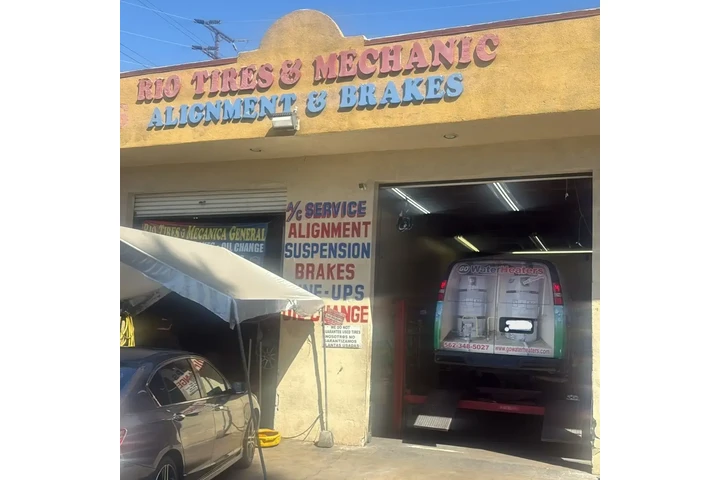RIO Tires & Mechanic image 3