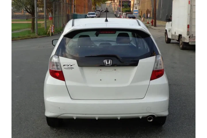 $4950 : 2009 Fit Sport w/Navi image 7