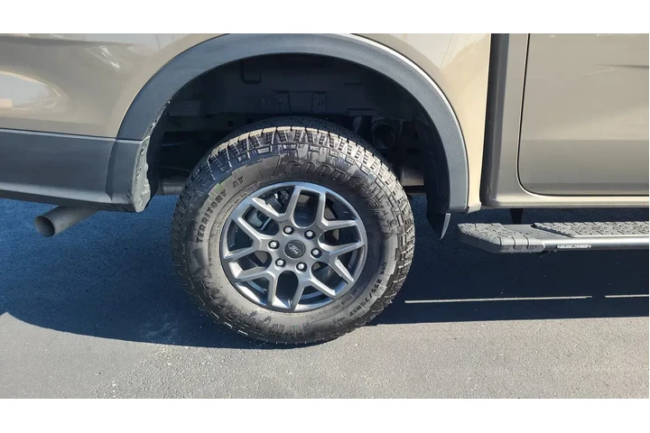 $39992 : Ford Ranger 2025 4x4 XLT 4dr image 10