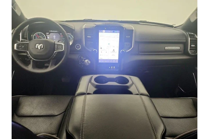 $39998 : Ram 1500 2025 4x4 Laramie 4d image 9