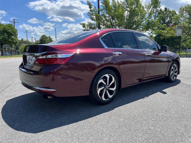 $14500 : 2017 Accord EX image 5