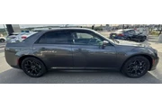 $26800 : Chrysler 300 2022 AWD Tourin thumbnail