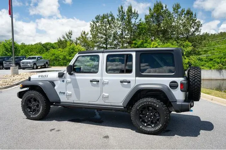 $31874 : Jeep Wrangler 2023 4x4 Willy image 7