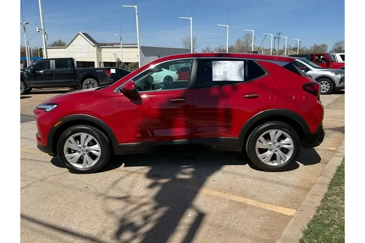 $28577 : Buick Encore GX 2026 AWD Pre image 6
