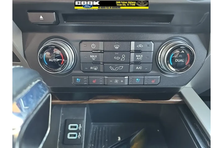 $28983 : Ford F-150 2018 4x4 Lariat 4 image 10