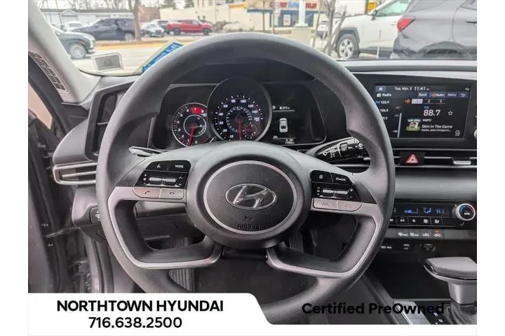 $18917 : Hyundai ELANTRA 2023 SEL 4dr image 8
