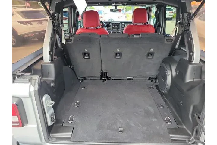 $24459 : Jeep Wrangler Unlimited 2022 image 6