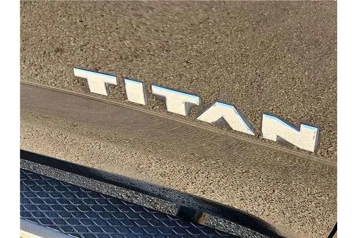 $35995 : Nissan Titan 2021 4x4 SL 4dr image 8