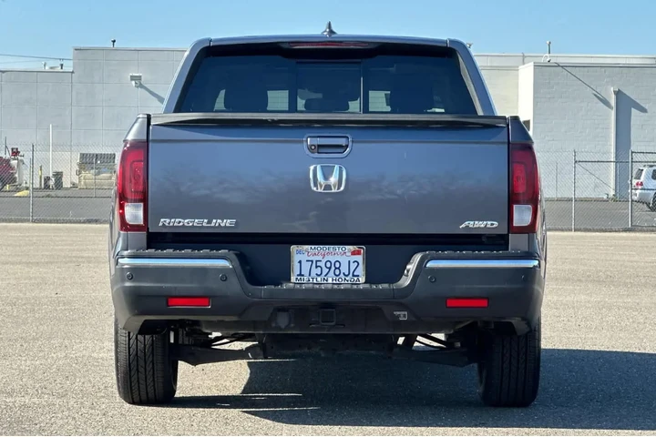 $26981 : Honda Ridgeline 2018 AWD RTL image 4