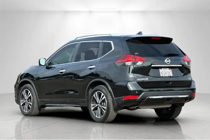 $17995 : Nissan Rogue 2020 S 4dr Cros image 5
