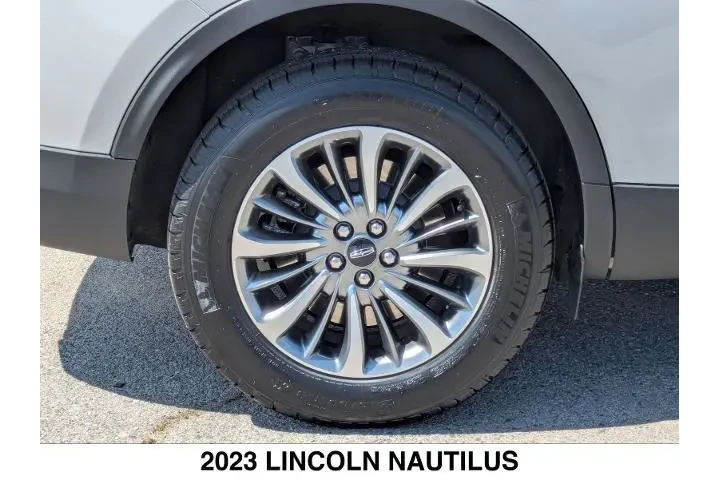 $35995 : Lincoln Nautilus 2023 AWD St image 9