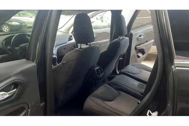$8450 : 2014 Cherokee Latitude image 8