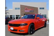 2018 Charger SXT Plus en Tulare