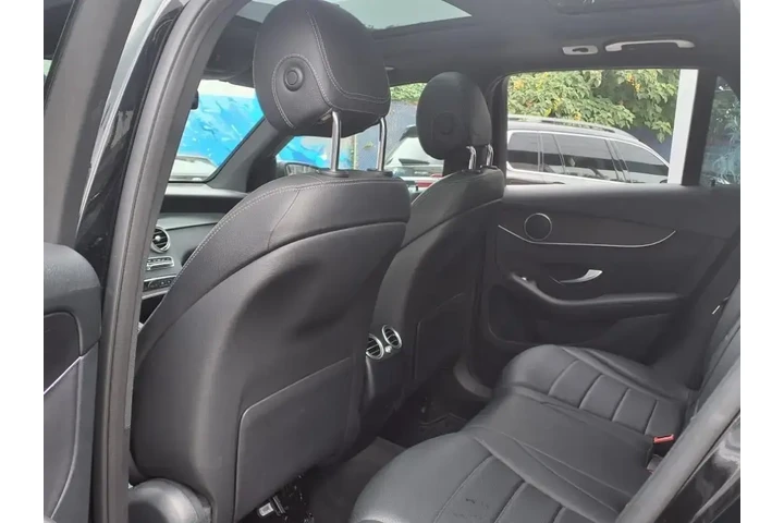 $25999 : Mercedes-Benz GLC 2021 AWD G image 6