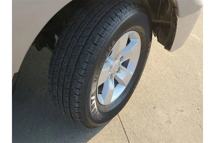 $25467 : Ram 1500 Classic 2021 4x4 SL image 7