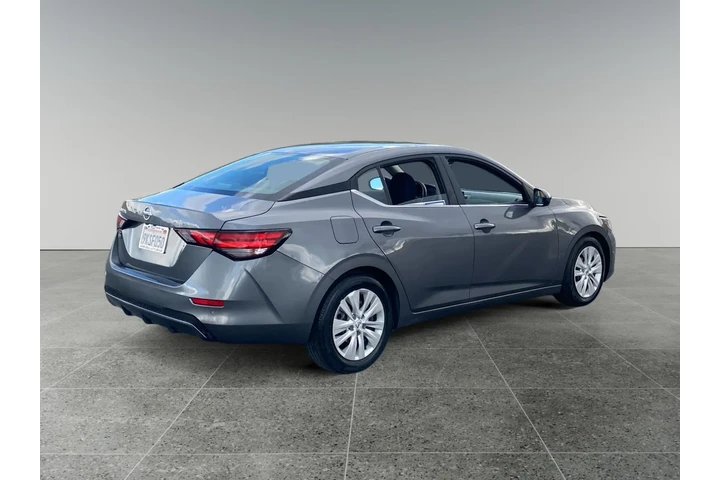 $18695 : Nissan Sentra 2020 S 4dr Sed image 5