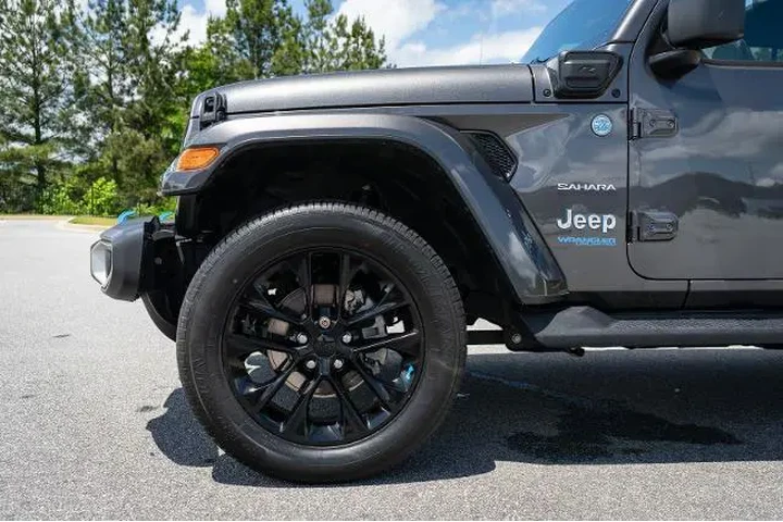 $33988 : Jeep Wrangler Unlimited 2022 image 4