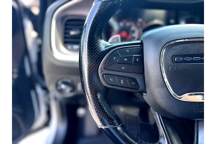 2022 Charger R/T image 9