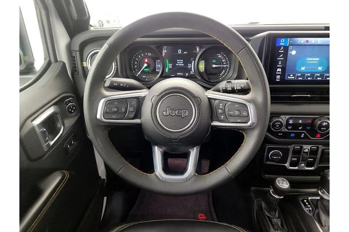 $33998 : Jeep Wrangler 2024 4x4 Sahar image 10