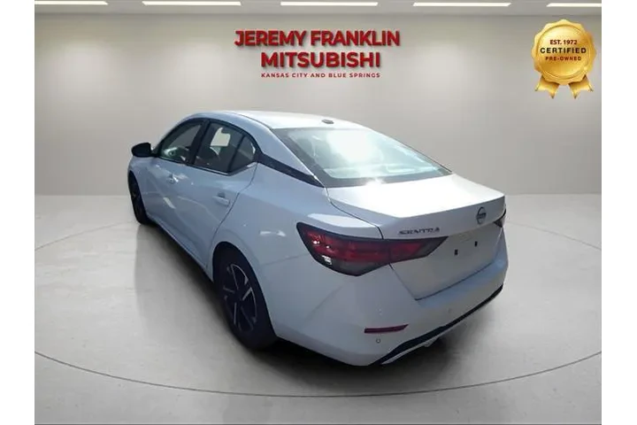 $21738 : Nissan Sentra 2024 SV 4dr Se image 9
