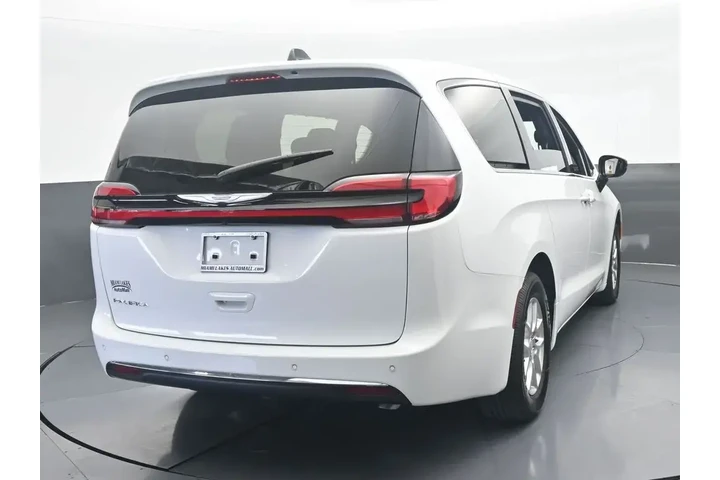 $33898 : Chrysler Pacifica 2025 Selec image 5
