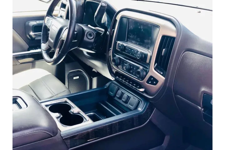 2016 GMC Sierra 1500 Denali image 9