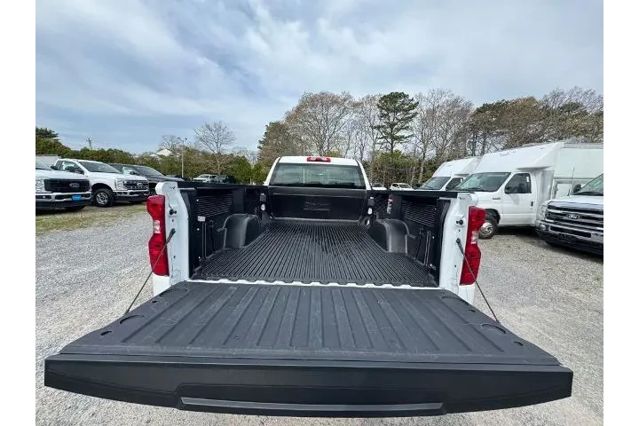 $34700 : Chevrolet Silverado 1500 202 image 9