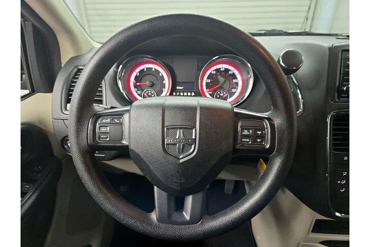 $17998 : Dodge Grand Caravan 2019 SE image 10