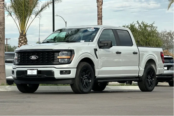 $39900 : Ford F-150 2024 4x2 STX 4dr image 8