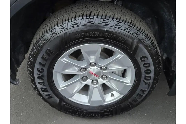 $30494 : GMC Sierra 1500 2024 4x2 SLE image 9