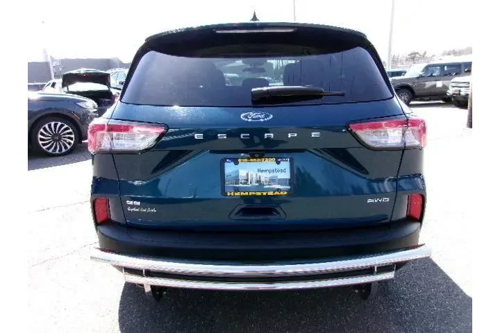 $18880 : Ford Escape 2020 AWD SE 4dr image 8