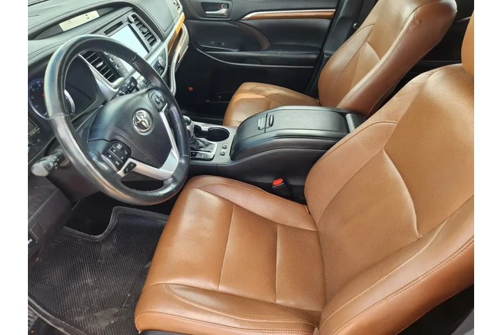 Toyota Highlander 2018 AWD L image 9