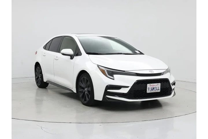 $24998 : Toyota Corolla 2024 SE 4dr S image 1