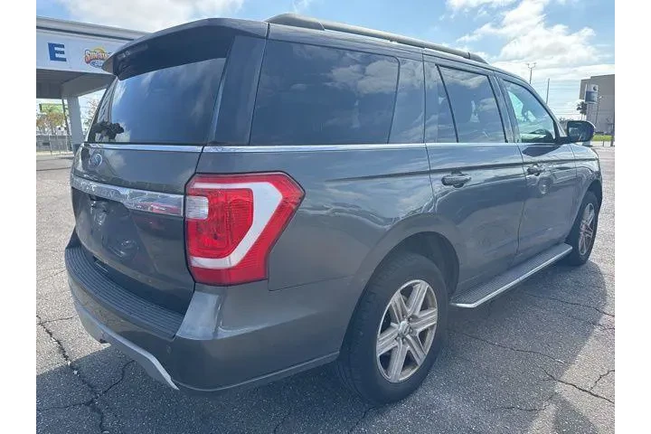 $26390 : Ford Expedition 2020 4x2 XLT image 5